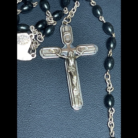 🌺 Vintage Rosary - Onyx Beads? 🌺 - Picture 4 of 16